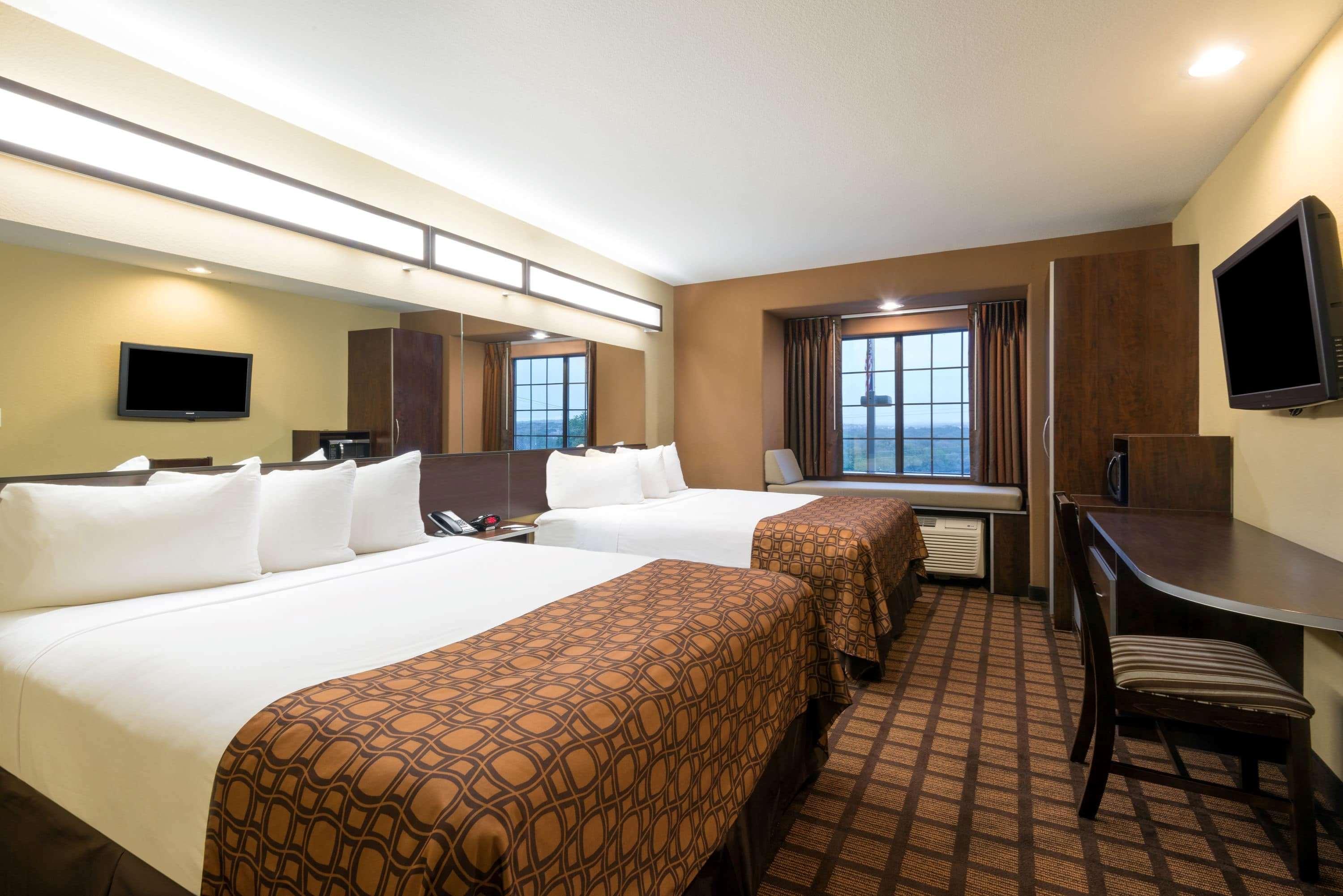 Best Western Seaworld Сан Антонио Екстериор снимка