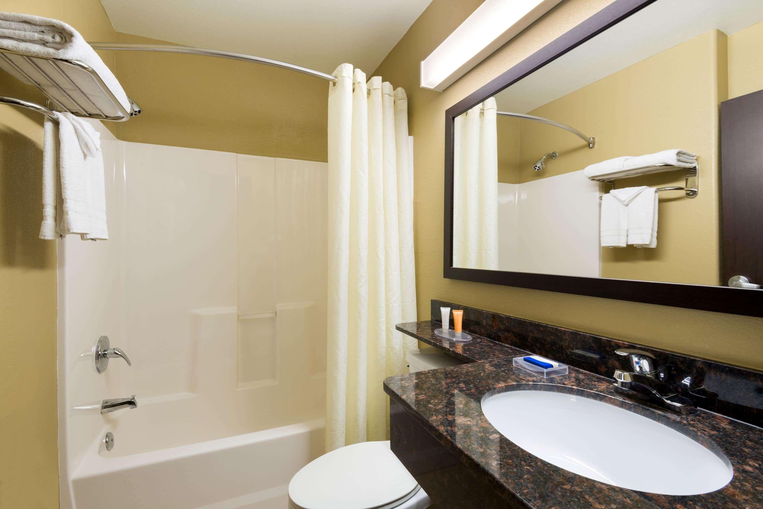 Best Western Seaworld Сан Антонио Екстериор снимка