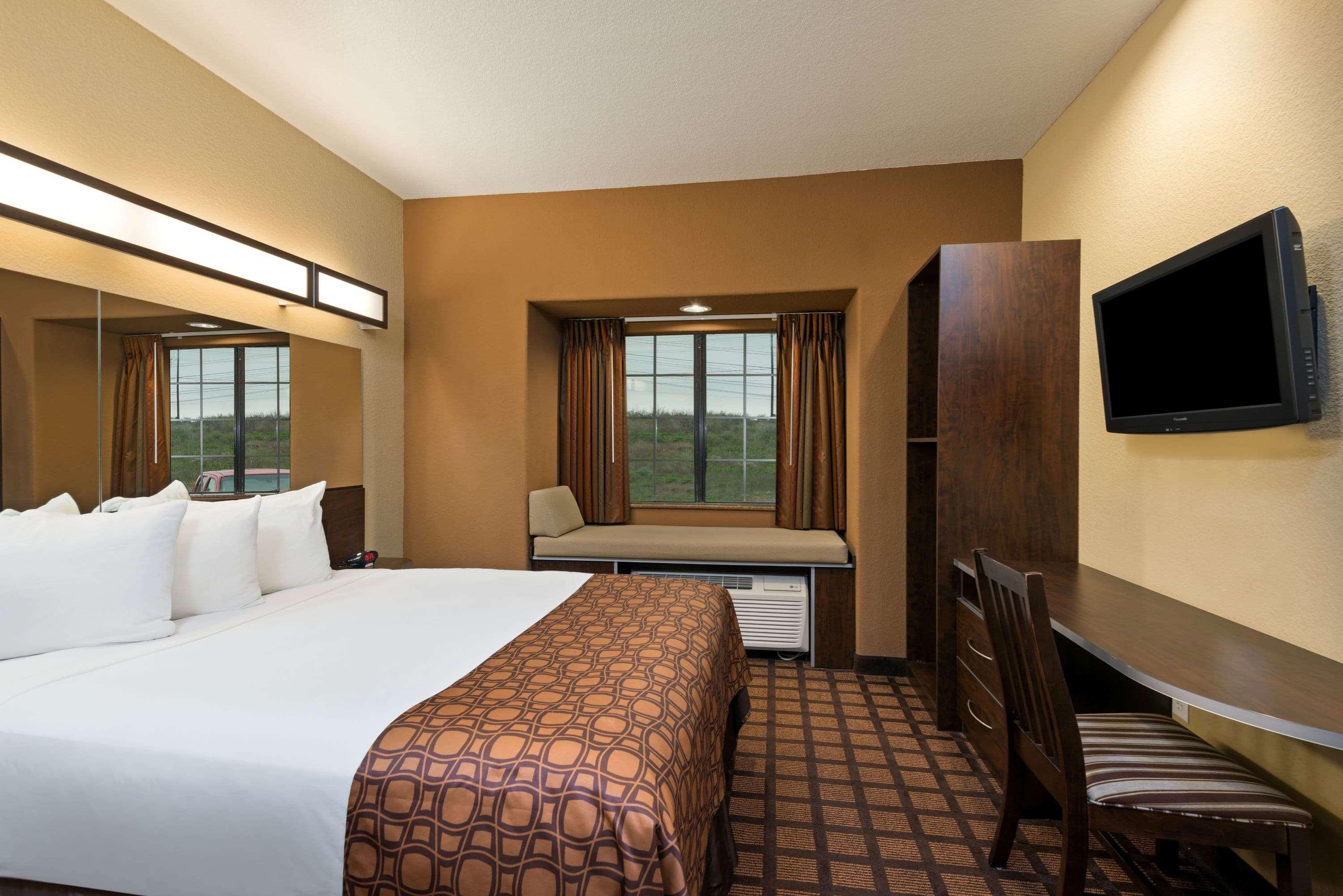Best Western Seaworld Сан Антонио Екстериор снимка