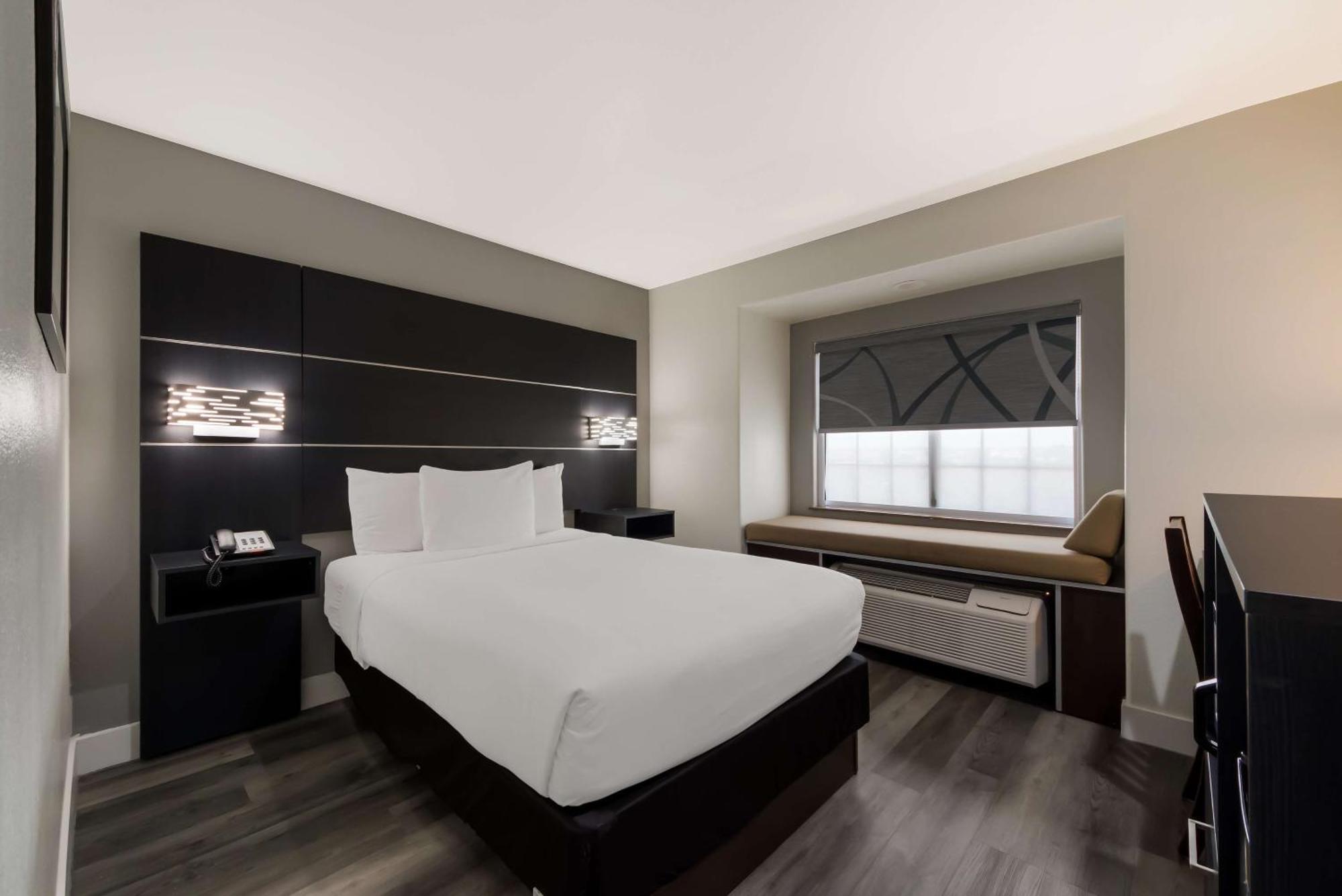Best Western Seaworld Сан Антонио Екстериор снимка